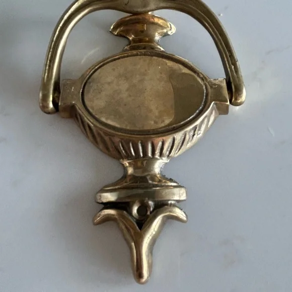 Vintage Gold Brass Door Knocker Made in Taiwan 4 x 6 in - Picture 3 of 4